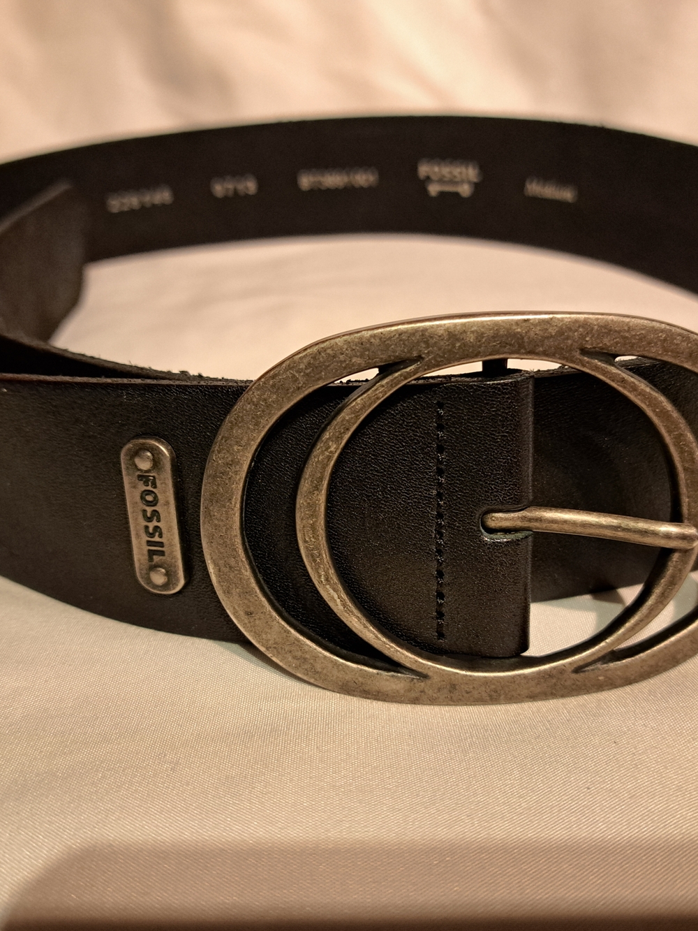 Fossil Black Leather Belt with Antiqued Double-Ring Buckle